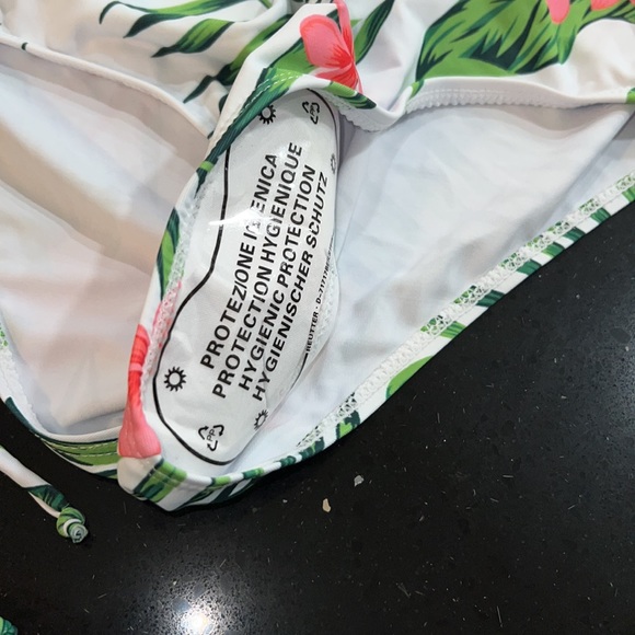 2 Piece Bathing Suit NWOT - Picture 5 of 5